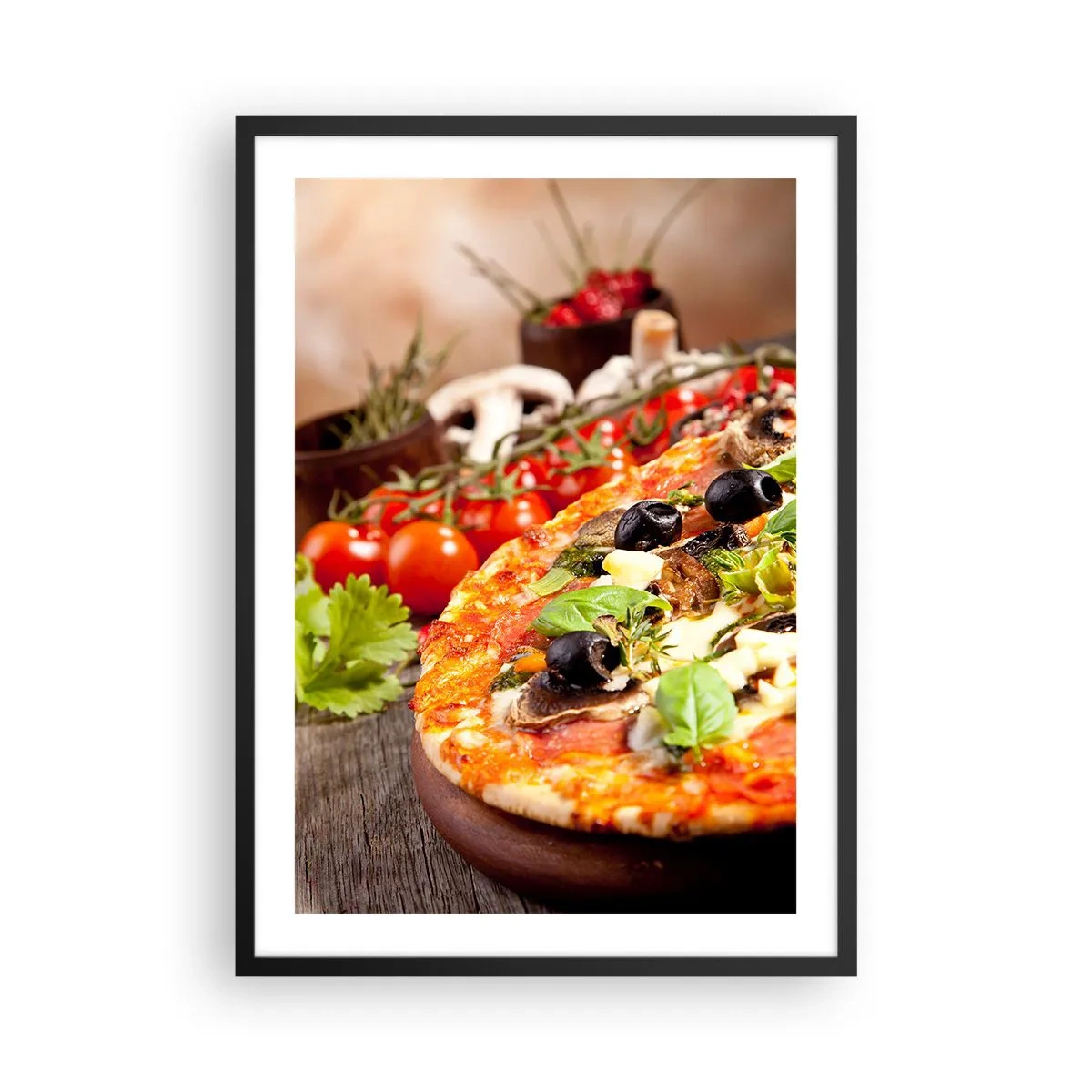 Plagát v čiernom ráme - Pizza s olivami a bylinkami z čerstvých surovín - 50x70cm - Z telurických zložiek - Moderná nástenná dekorácia do obývacej izby a spálne ARTTOR
