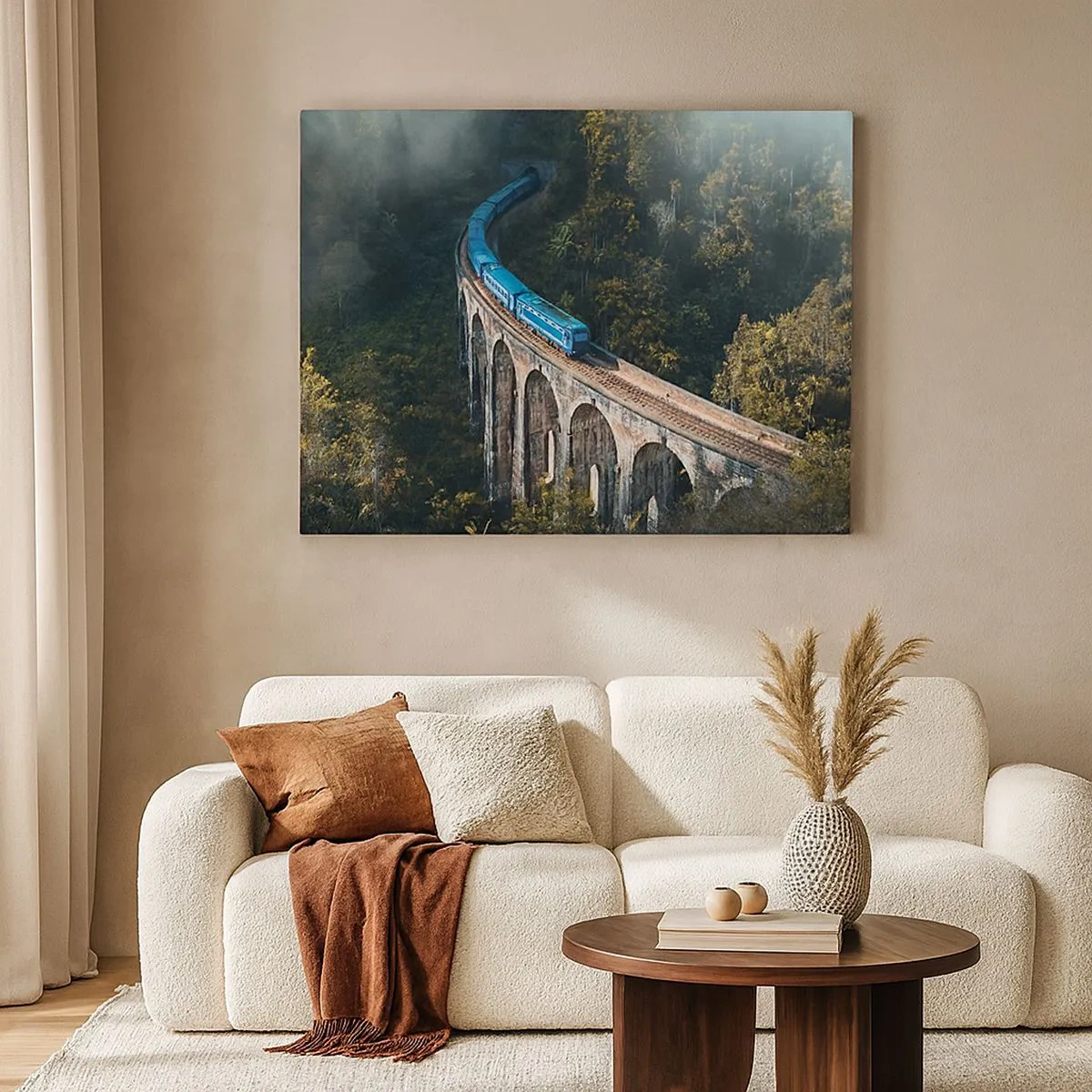 Obraz na plátne - Modrý vlak na historickom viadukte medzi lesmi - 70x50cm - Príťažlivosť prírody - Moderná nástenná dekorácia do obývacej izby a spálne ARTTOR