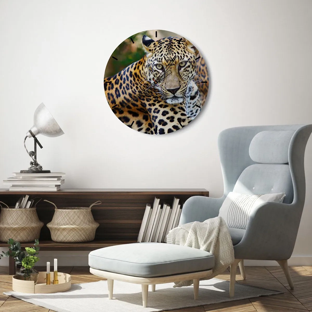 Nástenné hodiny - Gepard v jeho prirodzenom prostredí - 30x30cm - Divoký a pokojný - Moderná nástenná dekorácia do obývacej izby, kuchyne a spálne ARTTOR