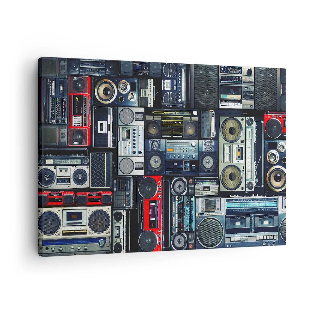 Obraz na plátne - Koláž retro magnetofónov a historických reproduktorov. - 70x50cm - Túžba po 80. rokoch - Moderná nástenná dekorácia do obývacej izby a spálne ARTTOR