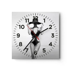 Nástenné hodiny - Volám sa: Elegancia - 30x30 cm