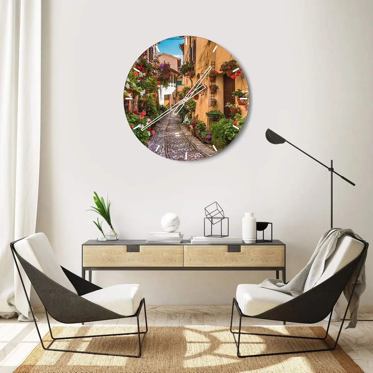 Nástenné hodiny - Malebná ulička s kamennou dlažbou a kvetmi - 30x30cm - Talianske zákutie - Moderná nástenná dekorácia do obývacej izby, kuchyne a spálne ARTTOR