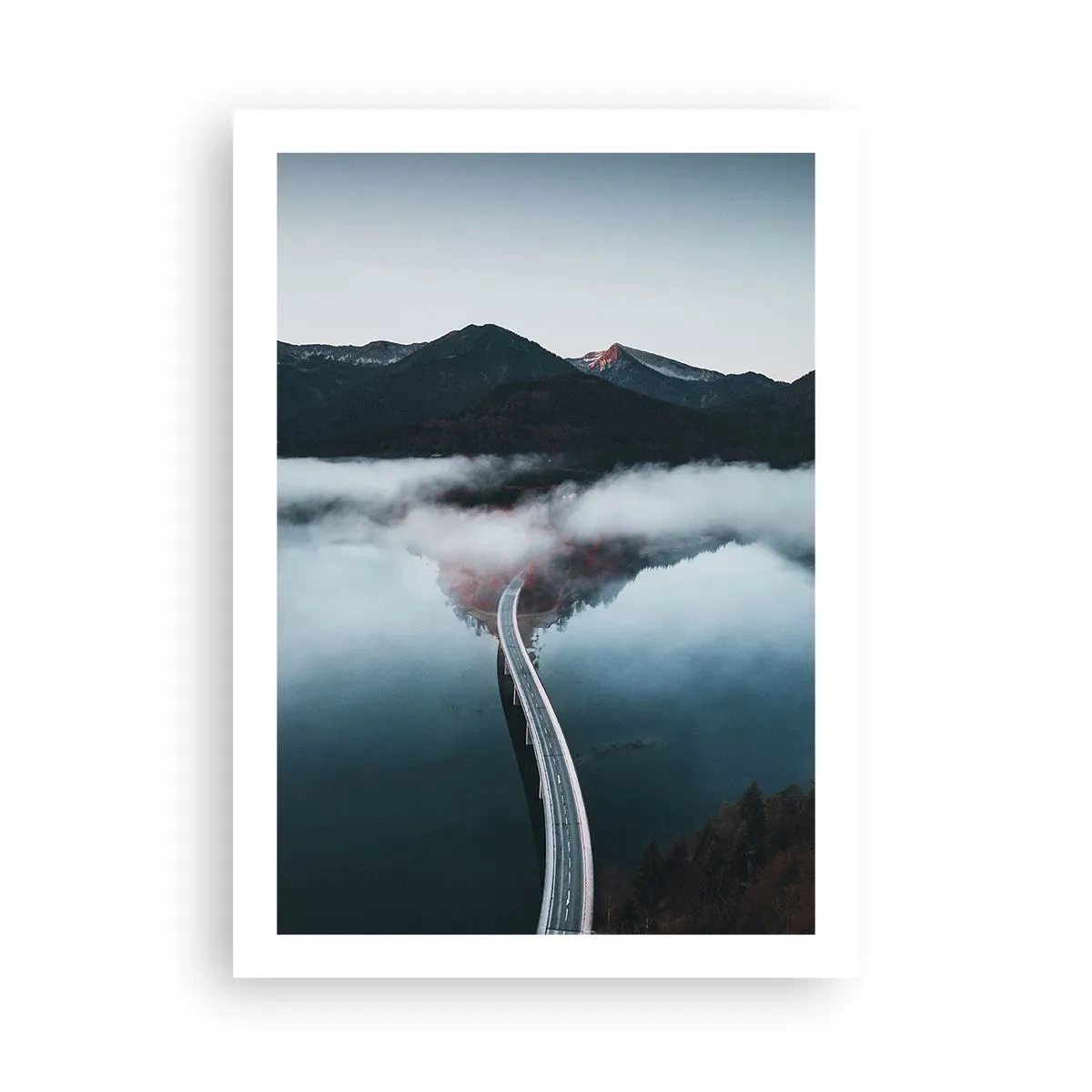 Plagát - Pri vode hladkej ako zrkadlo - 50x70 cm