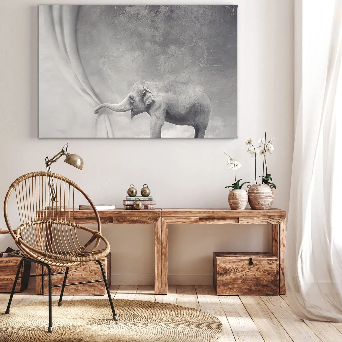 Obraz na plátne - Slon odťahujúci záves v surrealistickom čiernobielom zábere - 70x50cm - Odhaliť tajomstvo - Moderná nástenná dekorácia do obývacej izby a spálne ARTTOR