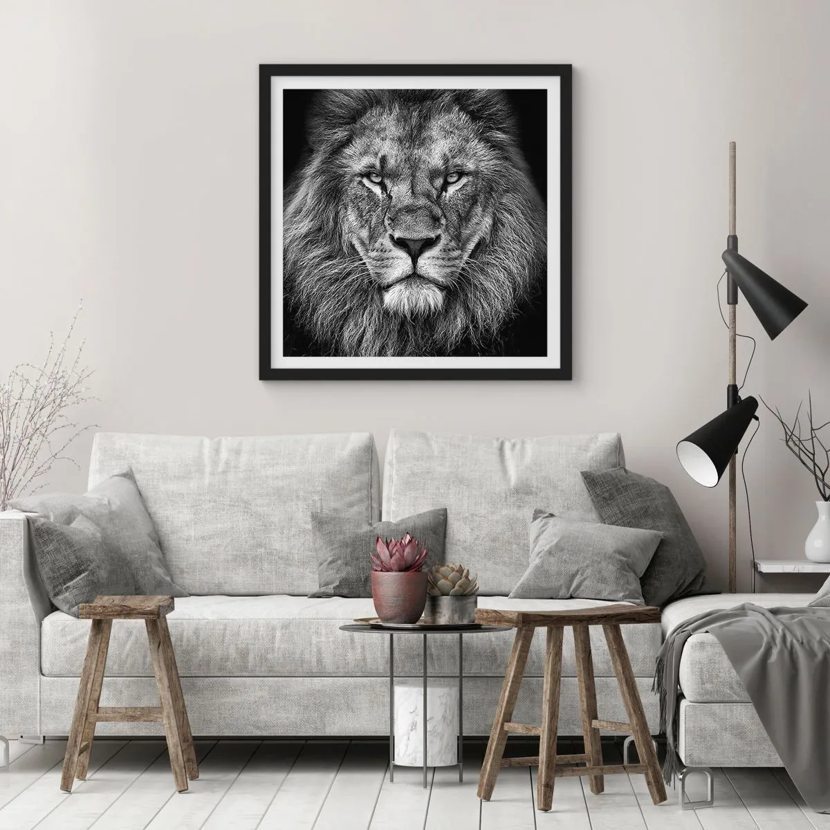 Plagát v čiernom ráme - V korunovačnom odeve - 60x60 cm