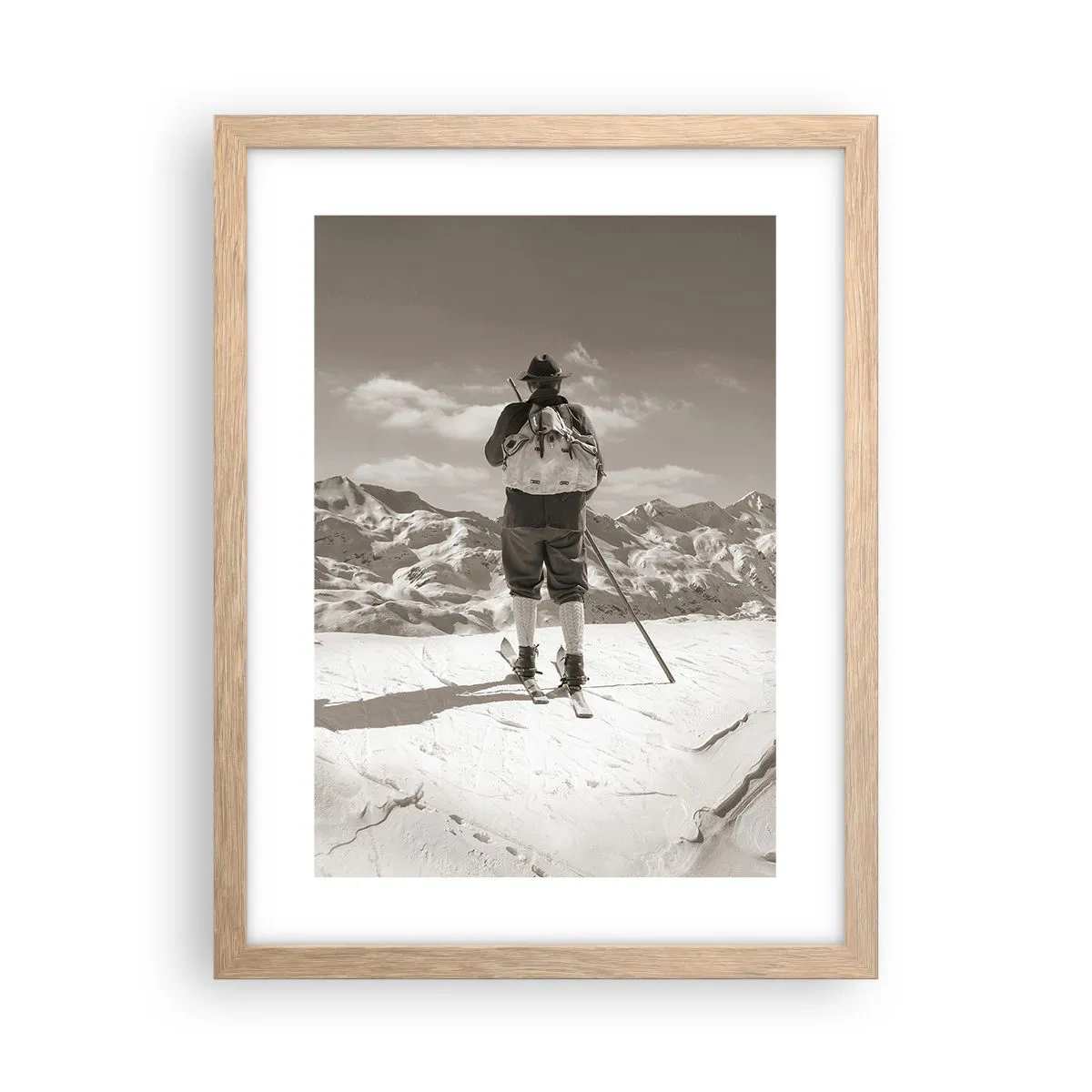Plagát v ráme zo svetlého duba - Rovnaké hory - 30x40 cm