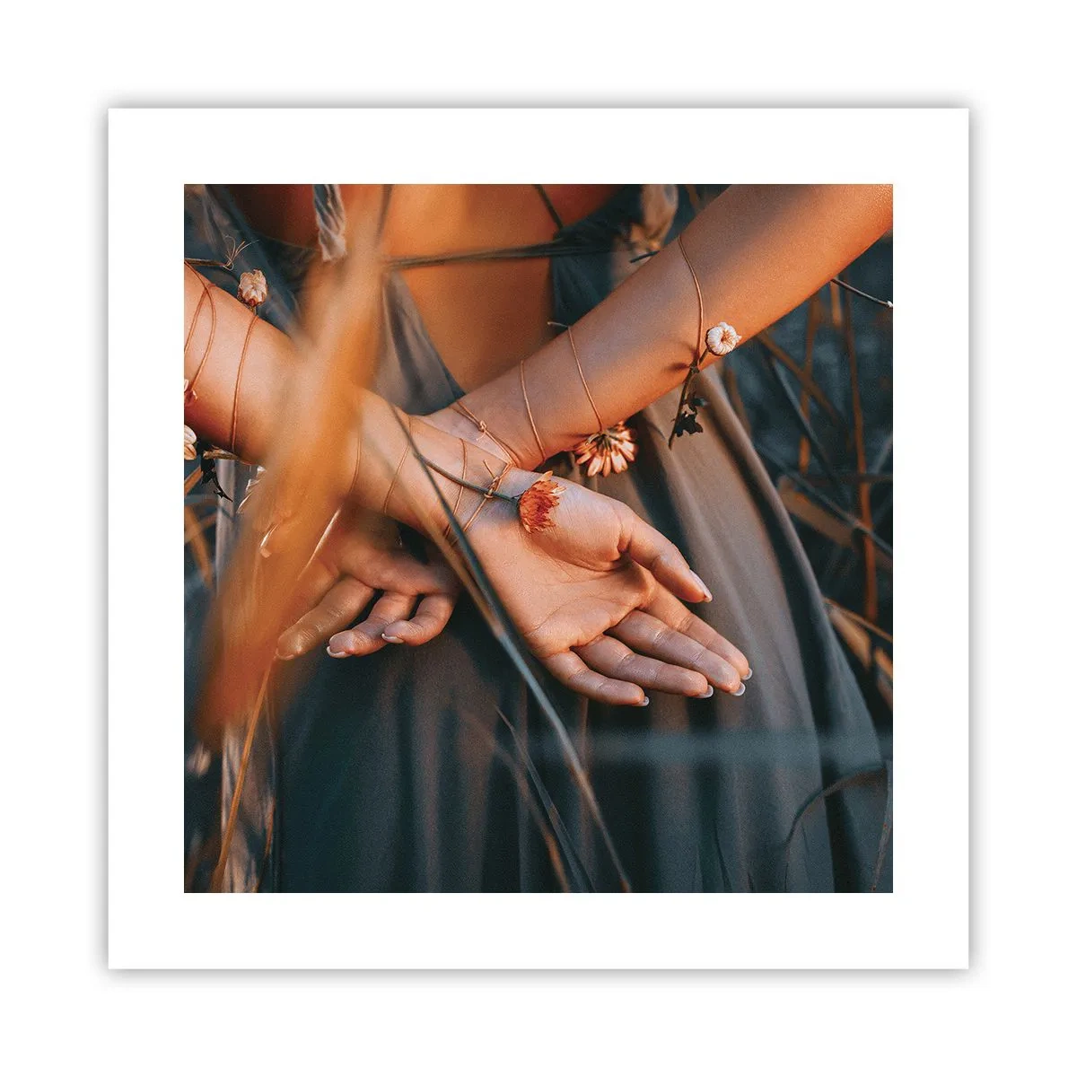 Plagát - Prepojená s prírodou - 40x40 cm