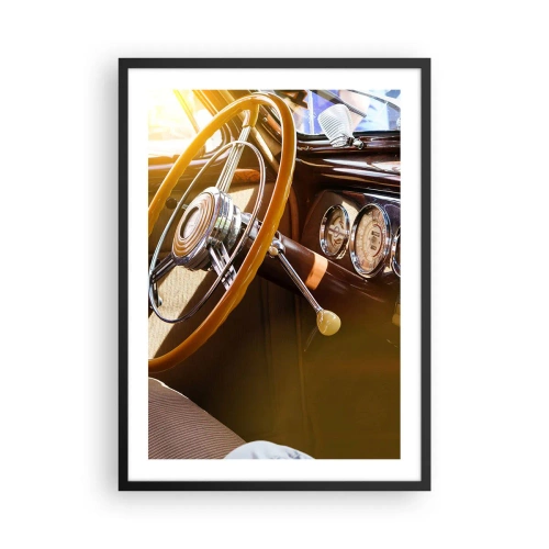 Plagát v čiernom ráme - Interiér klasického auta s volantom - 50x70cm - Závan luxusu z minulosti - Moderná nástenná dekorácia do obývacej izby a spálne ARTTOR