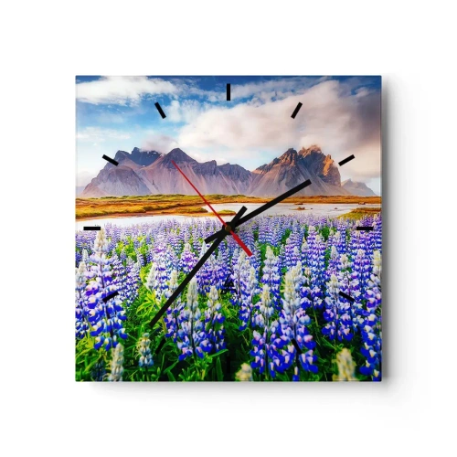 Nástenné hodiny - Sila a prísnosť vedľa miernosti - 30x30 cm