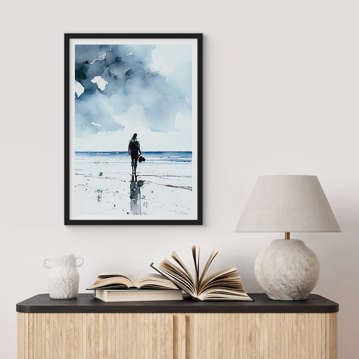 Plagát v čiernom ráme - Akvarelová krajina s postavou na pláži - 50x70cm - Rozhovor s morom - Moderná nástenná dekorácia do obývacej izby a spálne ARTTOR