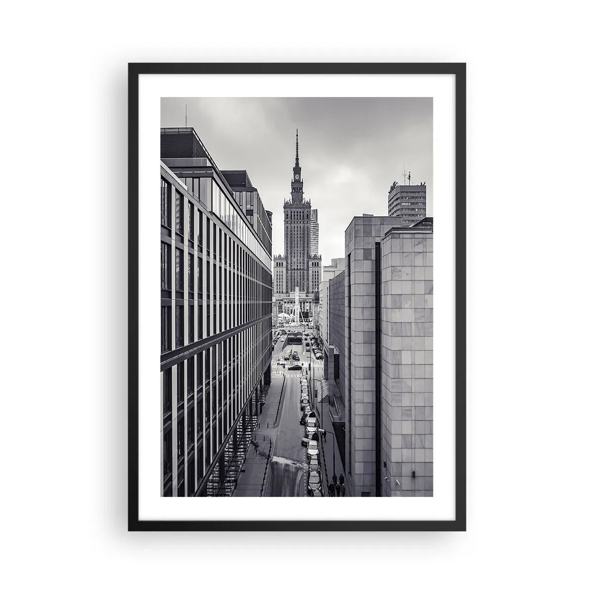 Plagát v čiernom ráme - Pohľad na Palác kultúry a vedy vo Varšave v odtieňoch sivej - 50x70cm - Varšavské údolie - Moderná nástenná dekorácia do obývacej izby a spálne ARTTOR