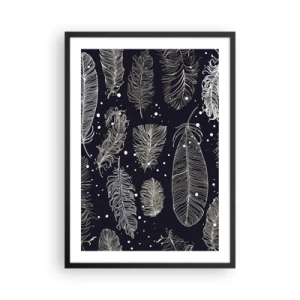 Plagát v čiernom ráme - Biele perie na čiernom pozadí v elegantnom aranžmáne - 50x70cm - Čipka s perím - Moderná nástenná dekorácia do obývacej izby a spálne ARTTOR