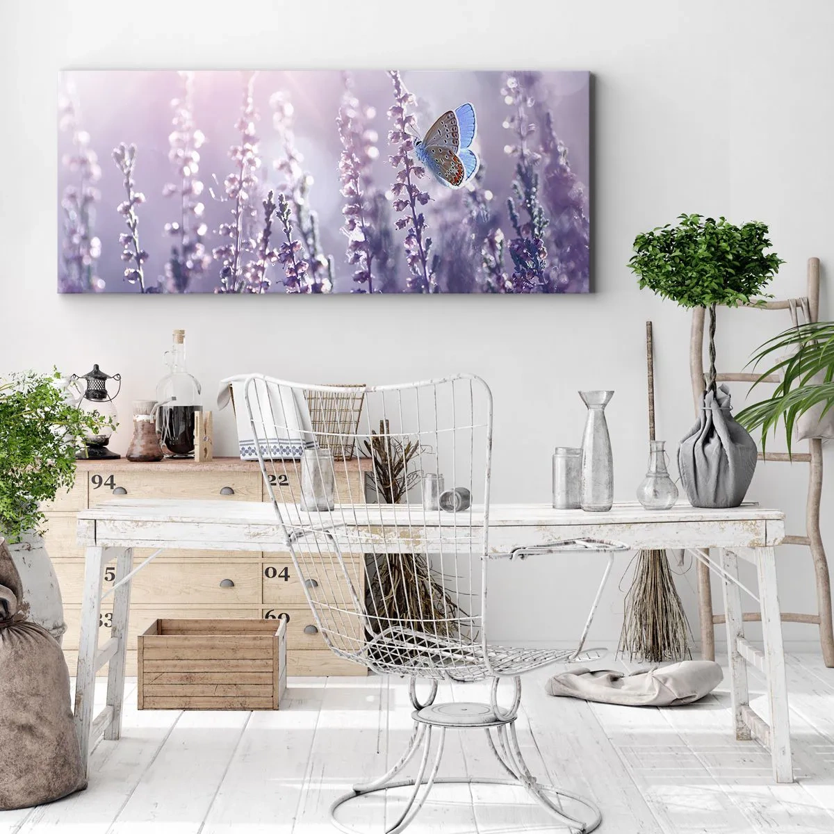 Obraz na plátne - Bozk motýľa - 140x50 cm