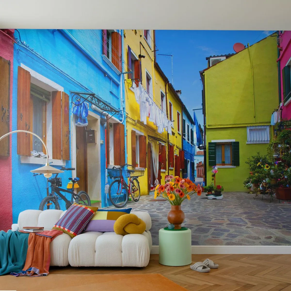 Fototapeta Premium Canvas - Pastelové, sladké zákutia - Mesto, Bicykle, Ulička - 250x175 cm