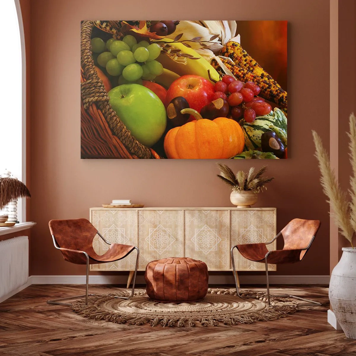 Obraz na plátne - Košík s ovocím, tekvicami a kukuricou na pozadí jesenných farieb. - 70x50cm - Košík úrody - Moderná nástenná dekorácia do obývacej izby a spálne ARTTOR