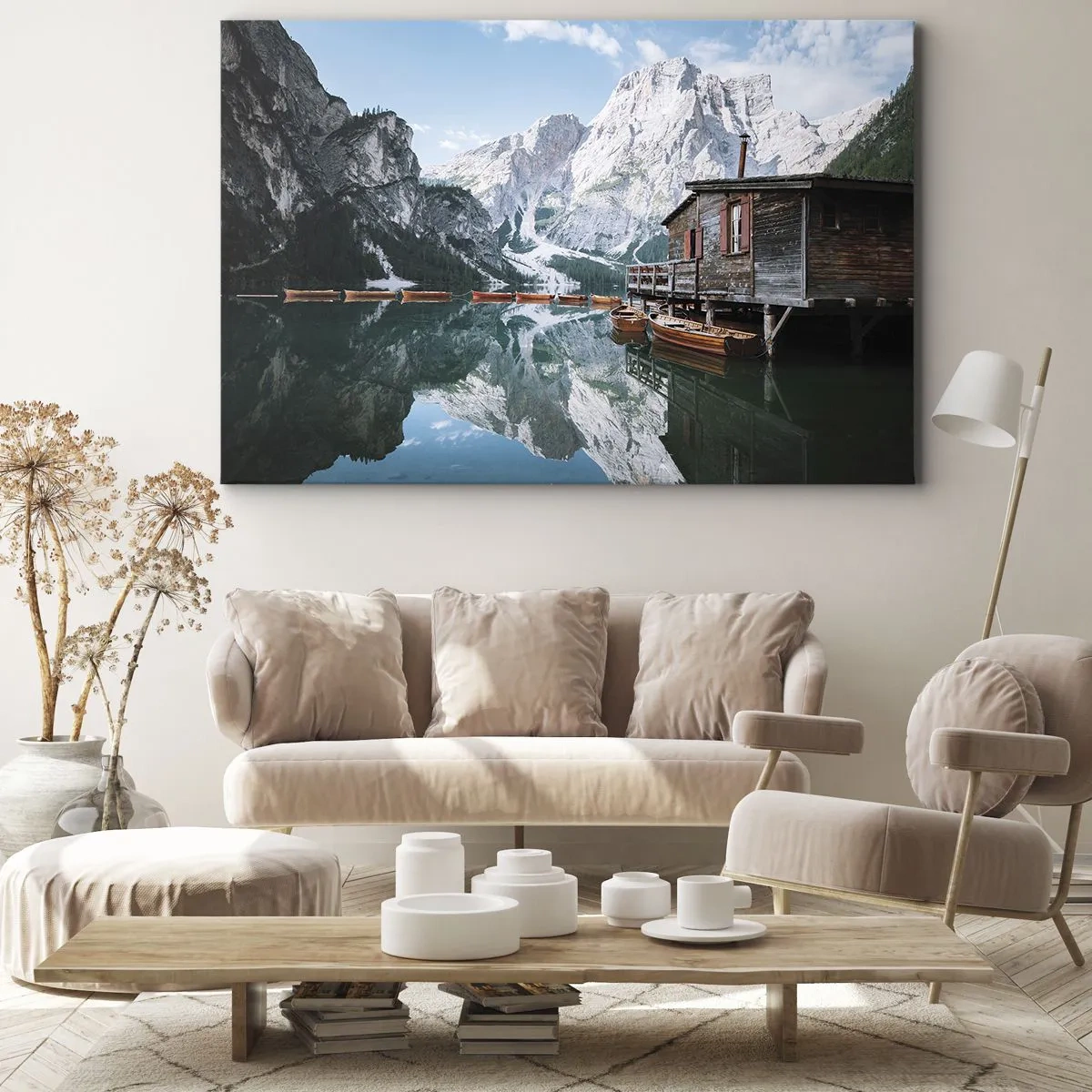 Obraz na plátne - Drevená chata pri tichom horskom jazere - 70x50cm - Kryštalické, horské ráno - Moderná nástenná dekorácia do obývacej izby a spálne ARTTOR