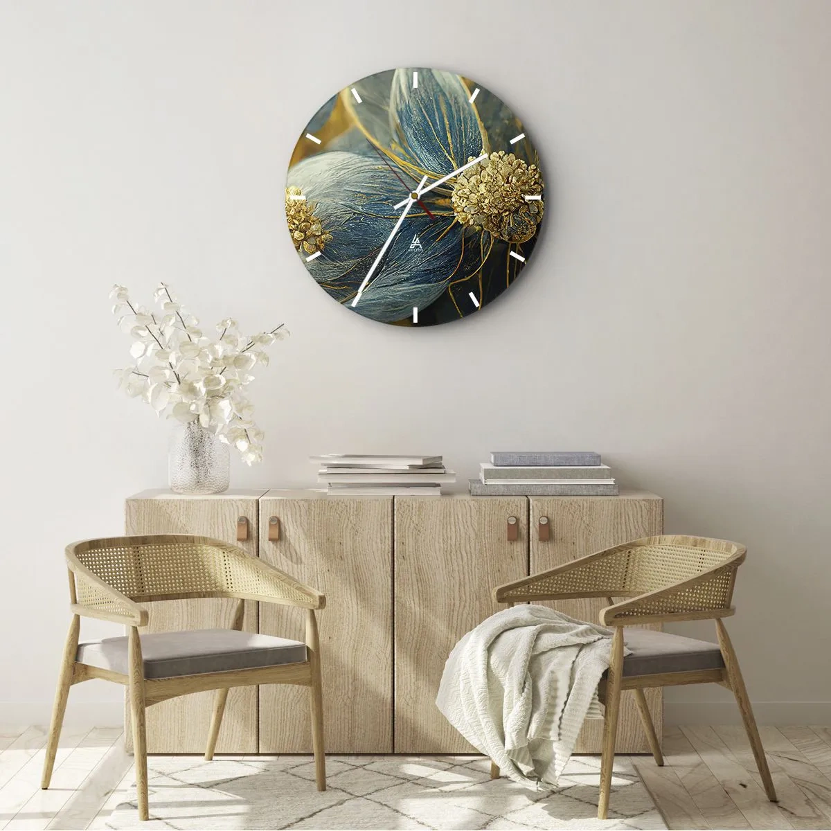 Nástenné hodiny - Kvet v zlatých a modrých farbách - 30x30cm - Rozkvitnúť zlatom - Moderná nástenná dekorácia do obývacej izby, kuchyne a spálne ARTTOR