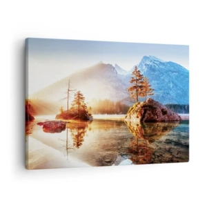 Obraz na plátne - Jazero s ostrovmi a horami v pozadí pri východe slnka - 70x50cm - Príroda v novom svetle - Moderná nástenná dekorácia do obývacej izby a spálne ARTTOR