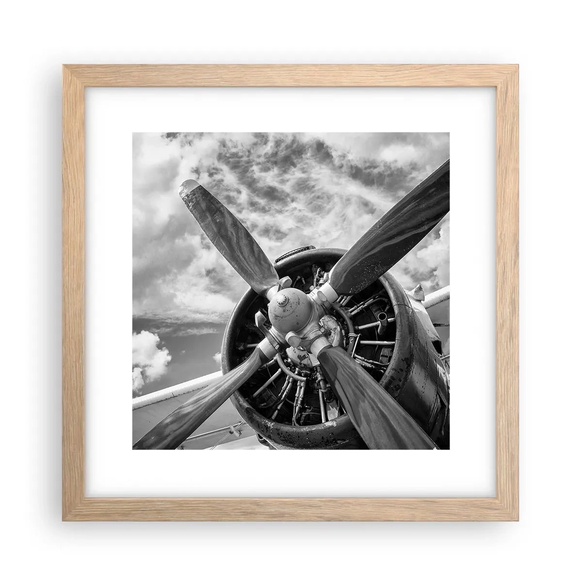Plagát v ráme zo svetlého duba - Dobyvateľ oblohy - 30x30 cm