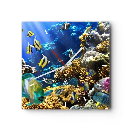 Nástenné hodiny - Veľká prevádzka na prázdninovom chodníku - 30x30 cm