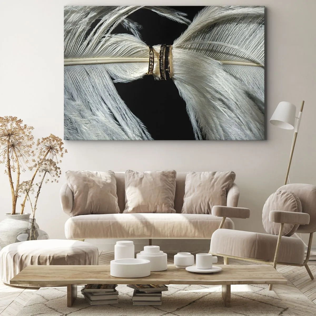 Obraz na plátne - Biele pierko s dvoma zlatými krúžkami na čiernom pozadí - 70x50cm - …a neopustím ťa…. - Moderná nástenná dekorácia do obývacej izby a spálne ARTTOR