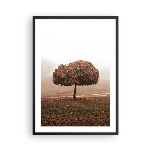Plagát v čiernom ráme - Osamelý strom v jesennej hmle - 50x70cm - Po rušnom lete - Moderná nástenná dekorácia do obývacej izby a spálne ARTTOR