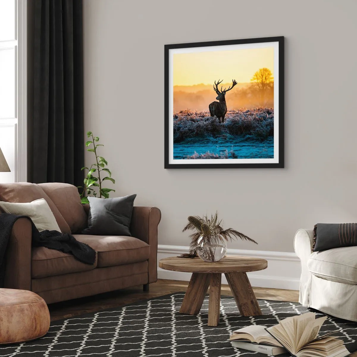 Plagát v čiernom ráme - Korunovaný na svojom panstve - 40x40 cm