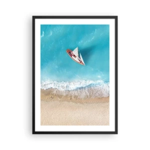 Plagát v čiernom ráme - Jachta na pobreží proti modrému moru - 50x70cm - Na hranici modrej a zlatej - Moderná nástenná dekorácia do obývacej izby a spálne ARTTOR