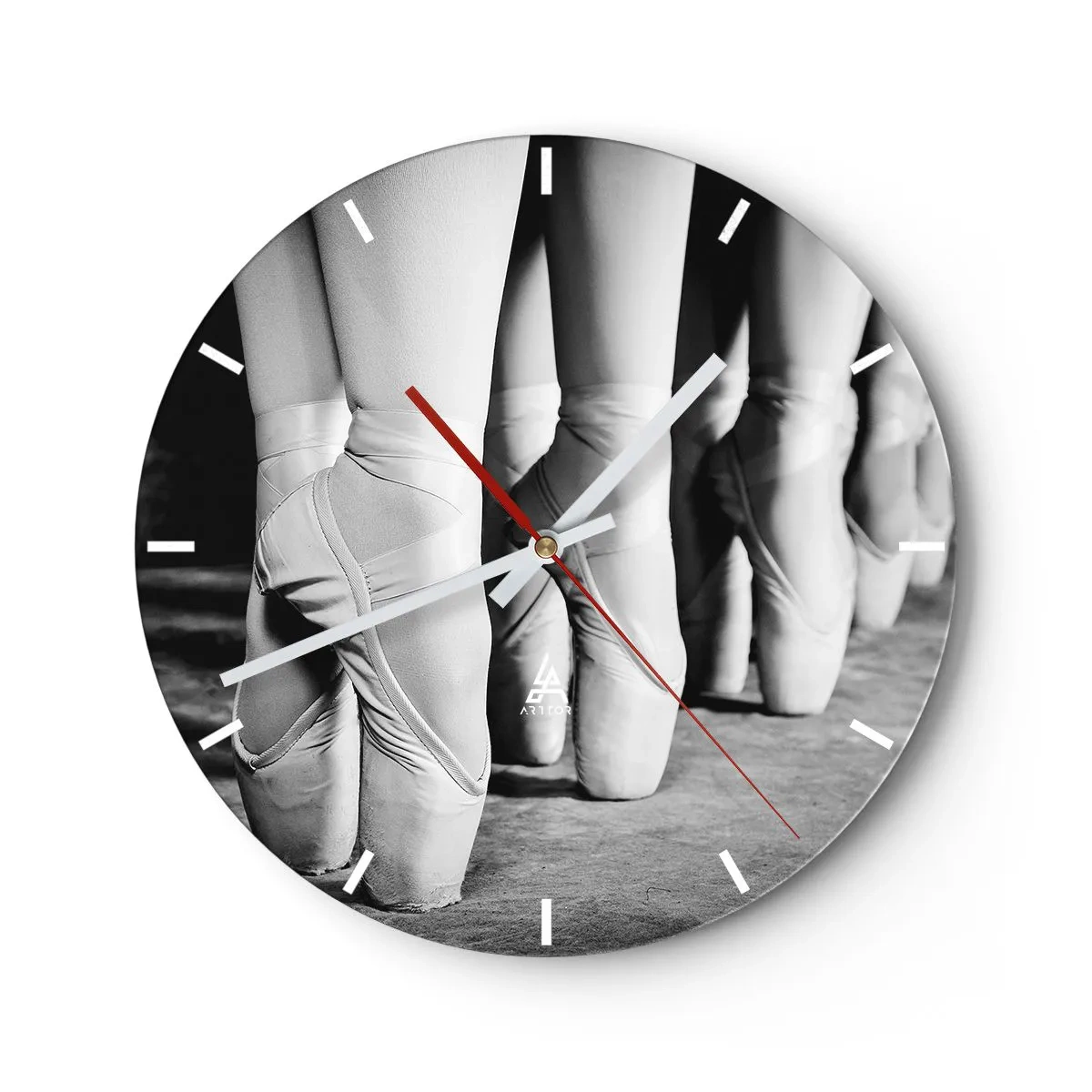 Nástenné hodiny - Čiernobiele baleríny v baletných špičkách - 30x30cm - Spoločne, ľahko - Moderná nástenná dekorácia do obývacej izby, kuchyne a spálne ARTTOR