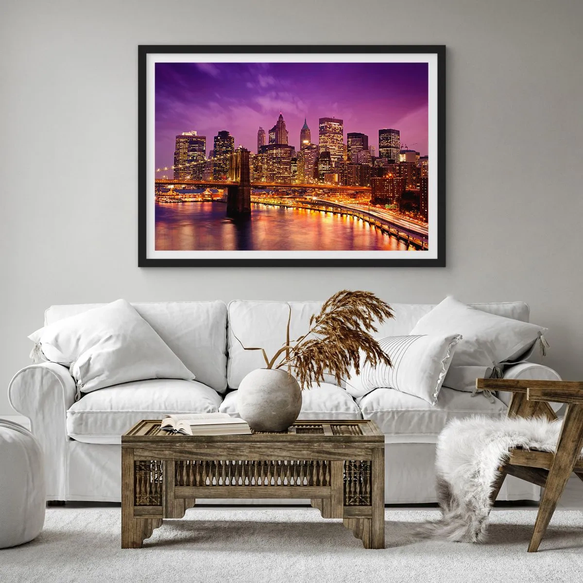 Plagát v čiernom ráme - Fialovo-zlatý Manhattan - 70x50 cm