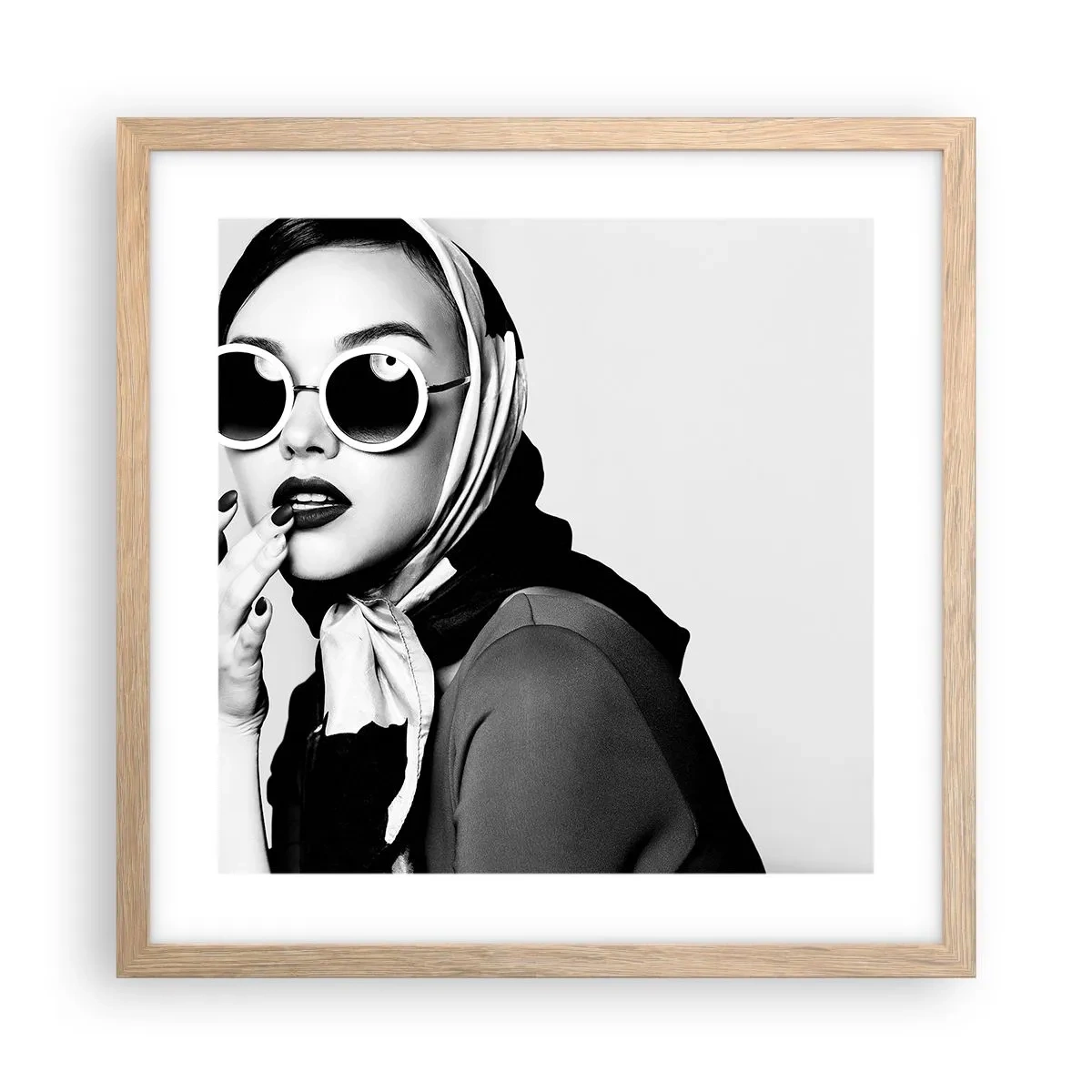 Plagát v ráme zo svetlého duba - Pozdravy zo 60. rokov - 40x40 cm