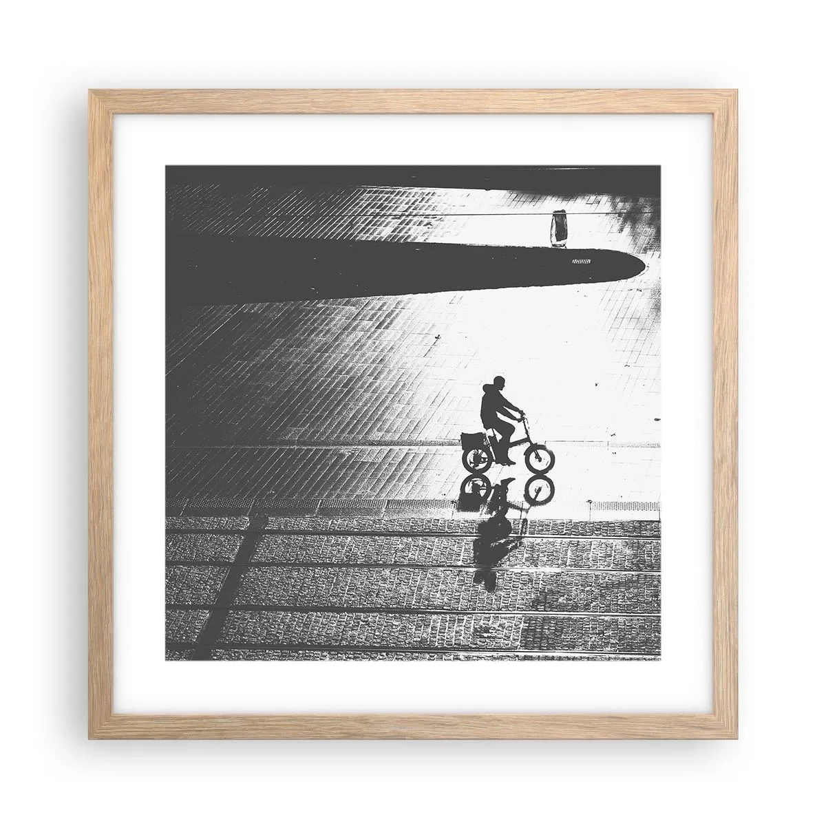 Plagát v ráme zo svetlého duba - Dopredu, cez mesto - 40x40 cm