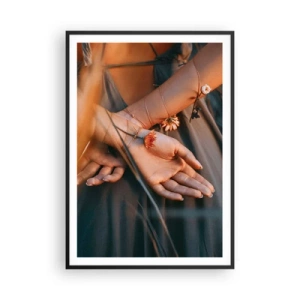 Plagát v čiernom ráme - Prepojená s prírodou - 70x100 cm