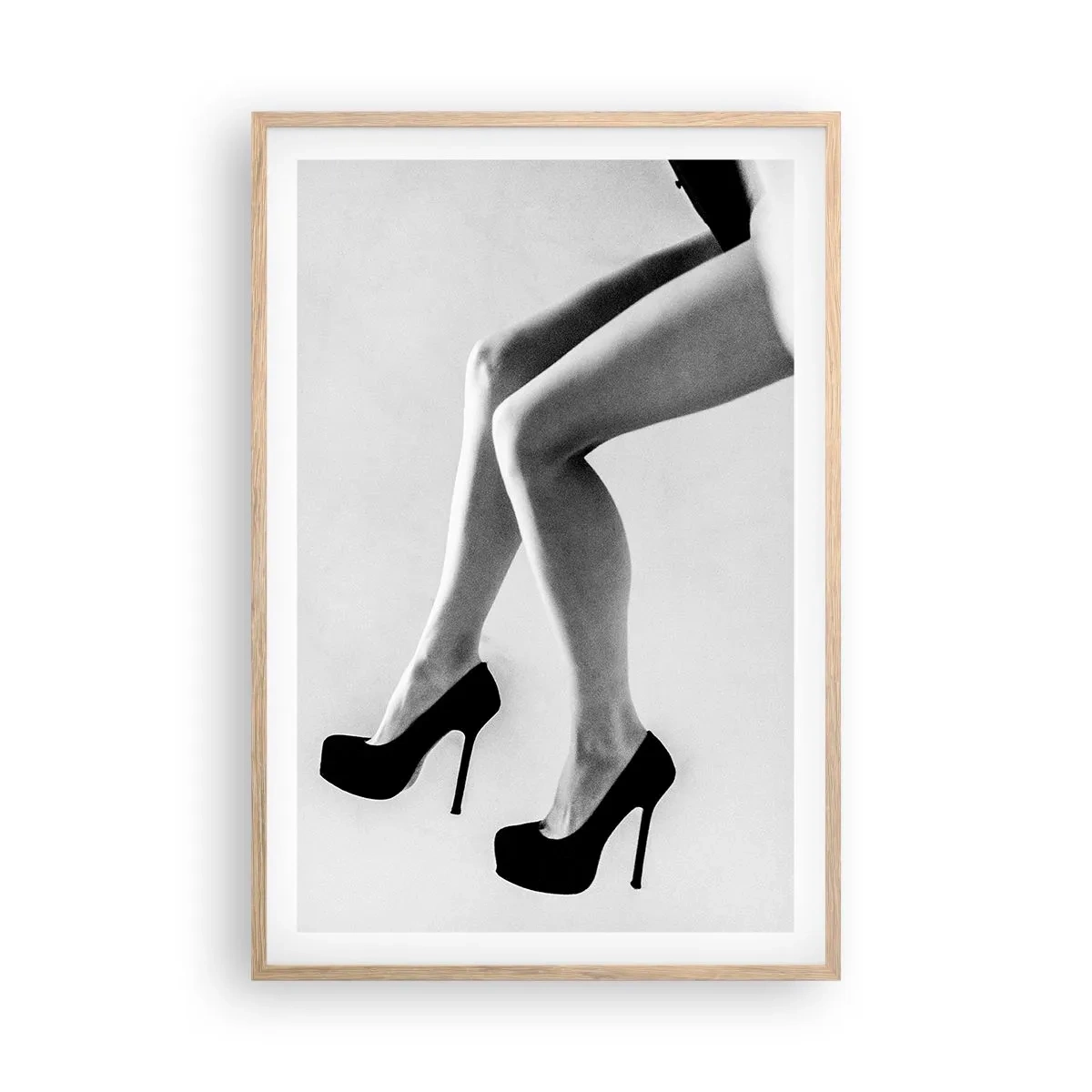 Plagát v ráme zo svetlého duba - Večná ženskosť - 61x91 cm