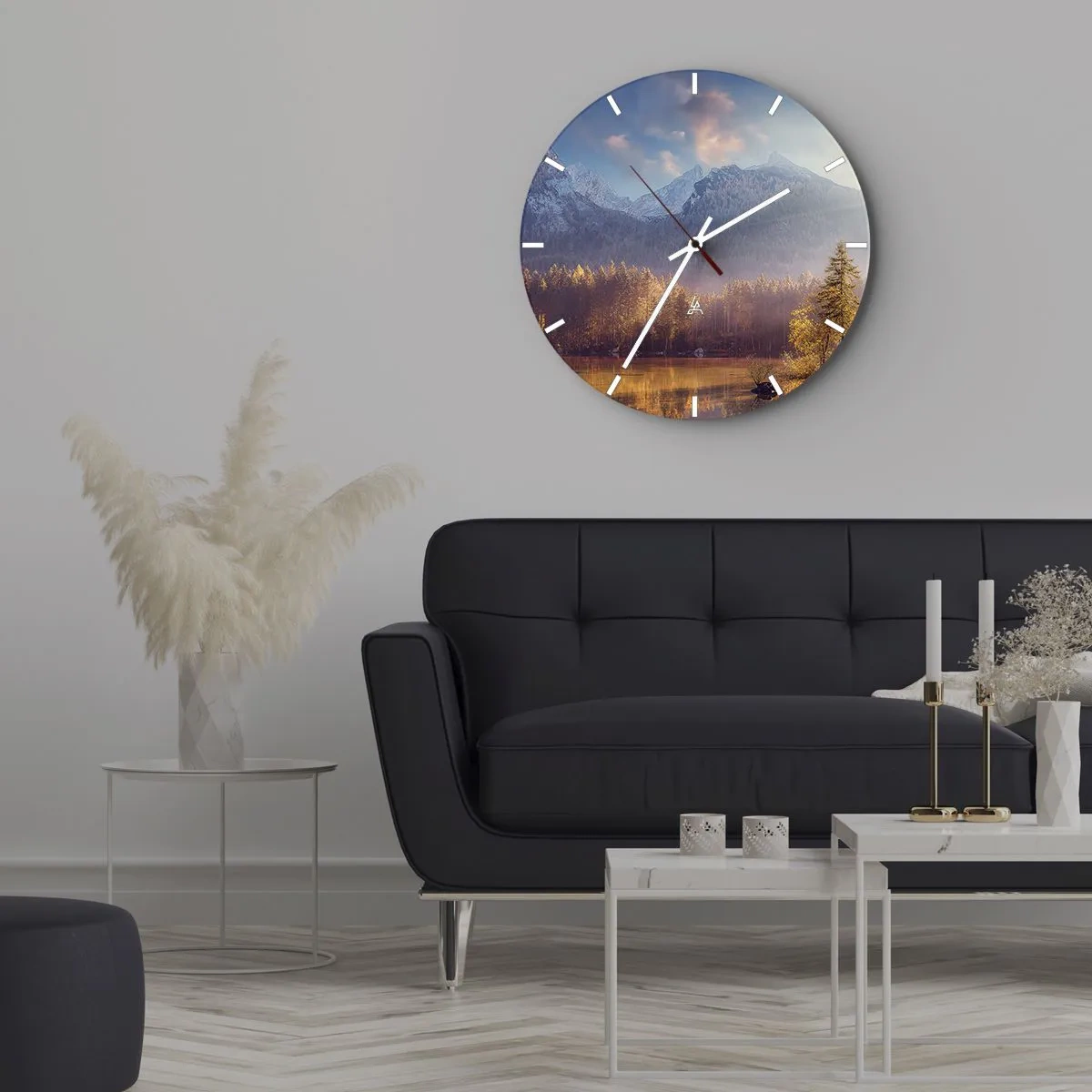 Nástenné hodiny - Horská krajina pri západe slnka s odrazom v jazere - 30x30cm - V horách a údoliach - Moderná nástenná dekorácia do obývacej izby, kuchyne a spálne ARTTOR