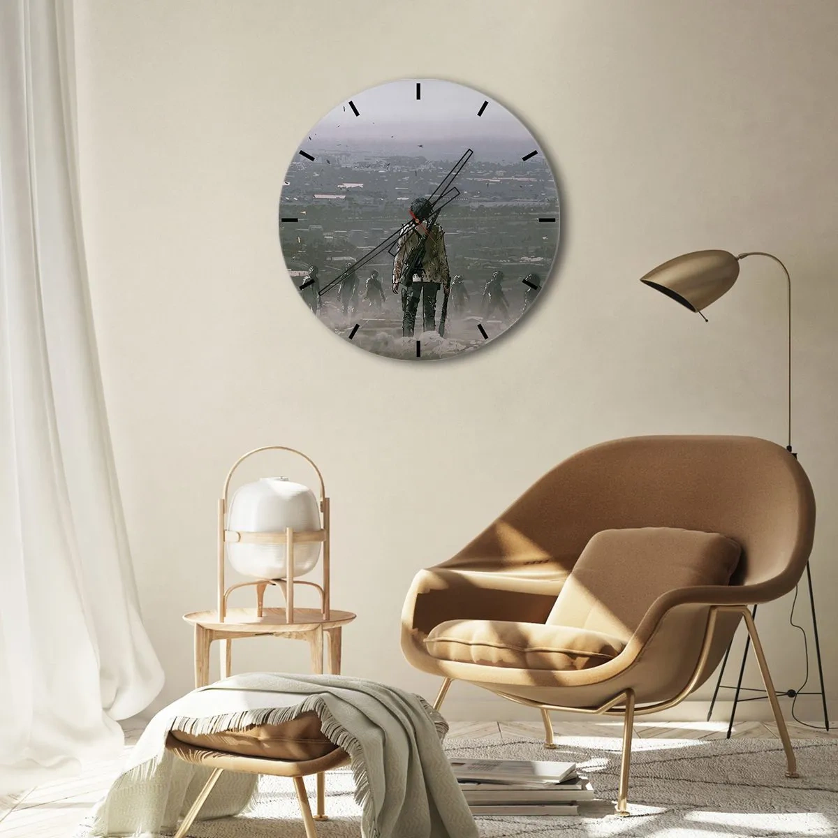 Nástenné hodiny - Postava so zbraňou na pozadí mesta a tajomnej hmly - 30x30cm - Posledný spravodlivý? - Moderná nástenná dekorácia do obývacej izby, kuchyne a spálne ARTTOR