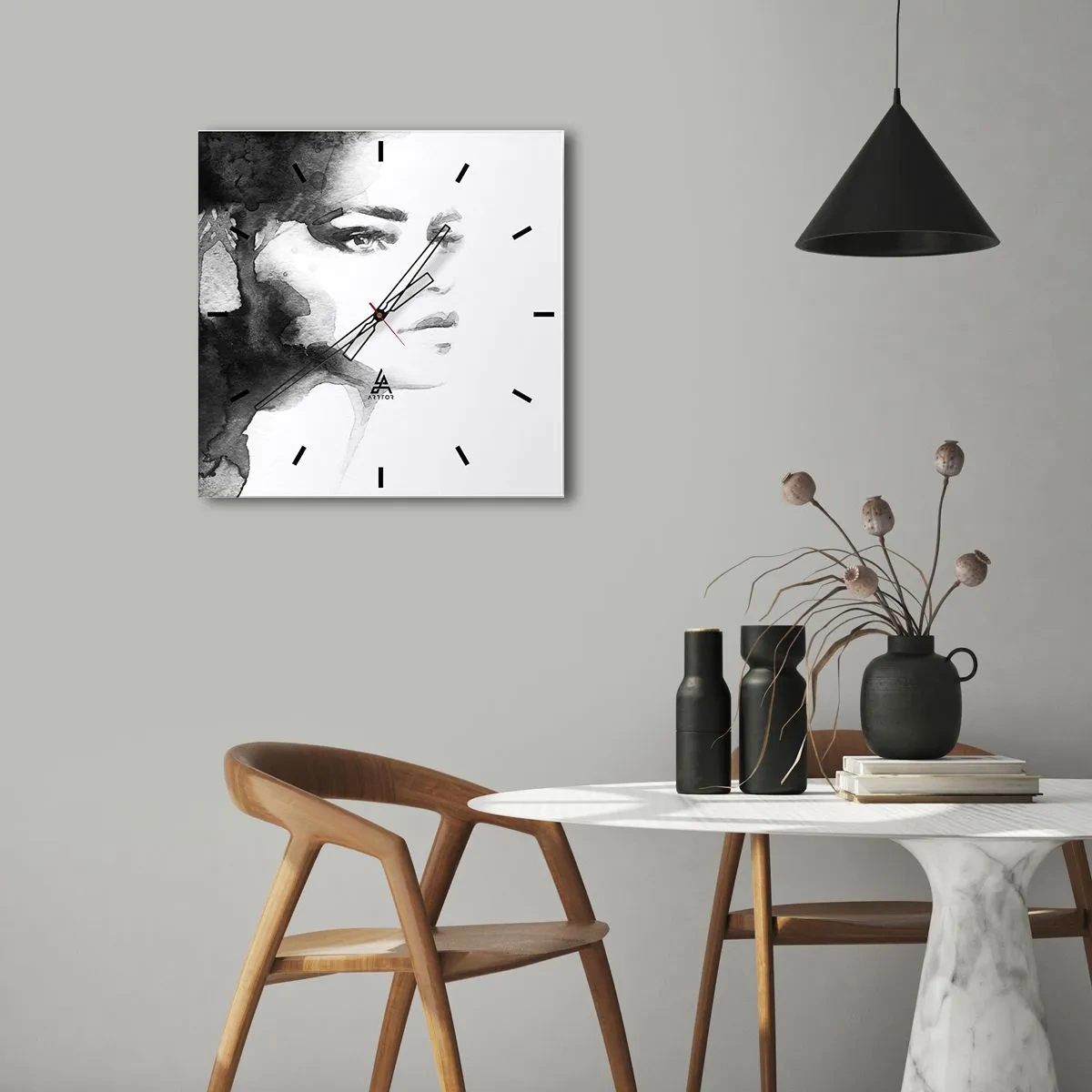 Nástenné hodiny - Vytvorená z tajomstva a hmly - 30x30 cm