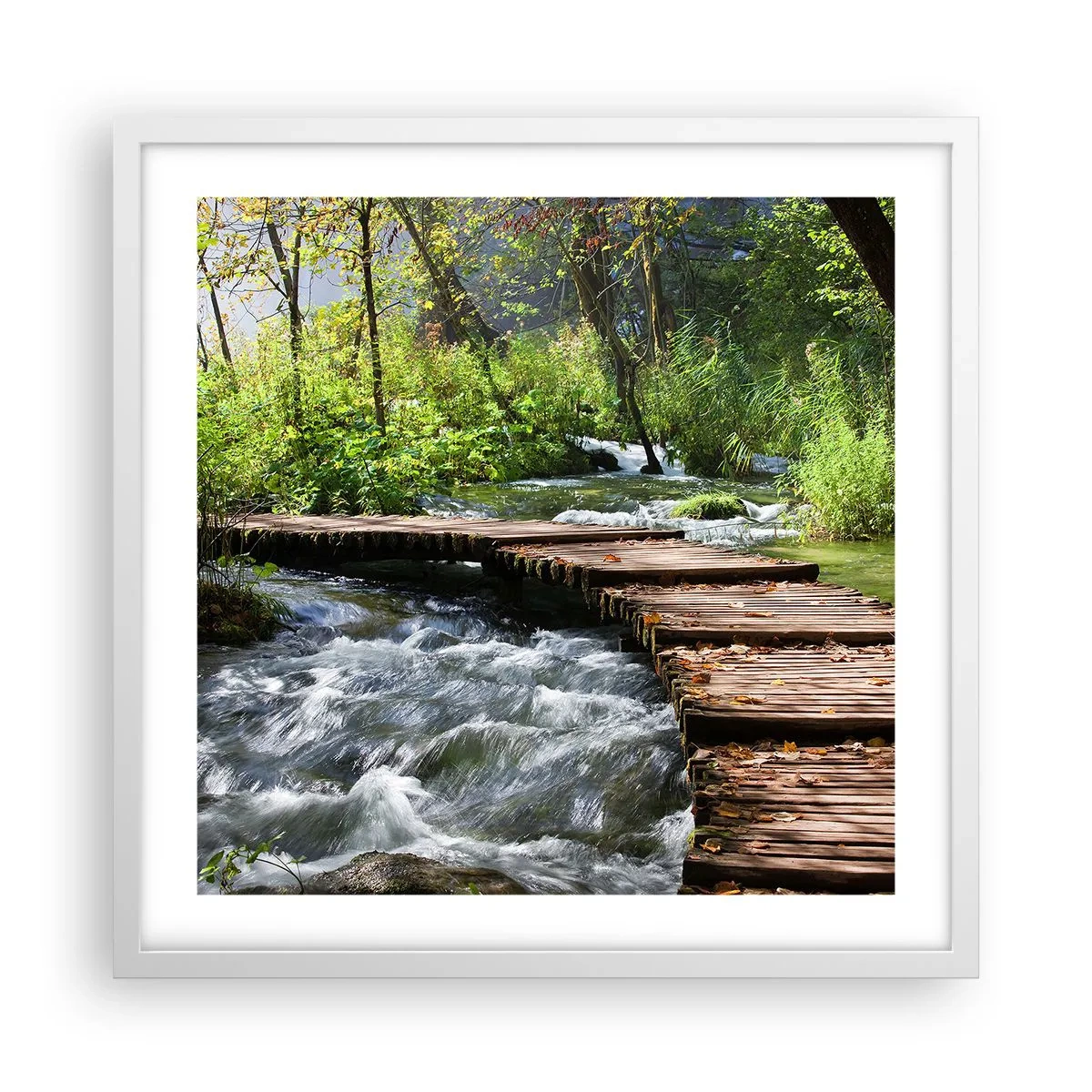 Plagát v bielom ráme - Pri spenenom vodopáde - 50x50 cm