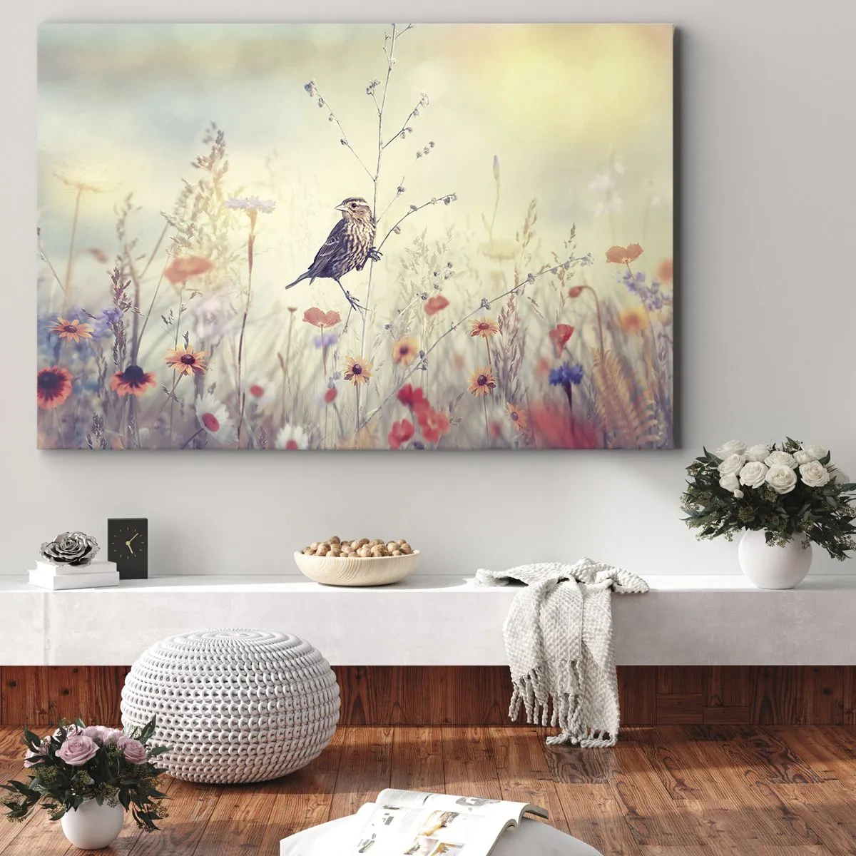 Obraz na plátne - Vták na pozadí farebnej lúky v pastelových farbách - 70x50cm - Portrét vtáka s lúkou v pozadí - Moderná nástenná dekorácia do obývacej izby a spálne ARTTOR
