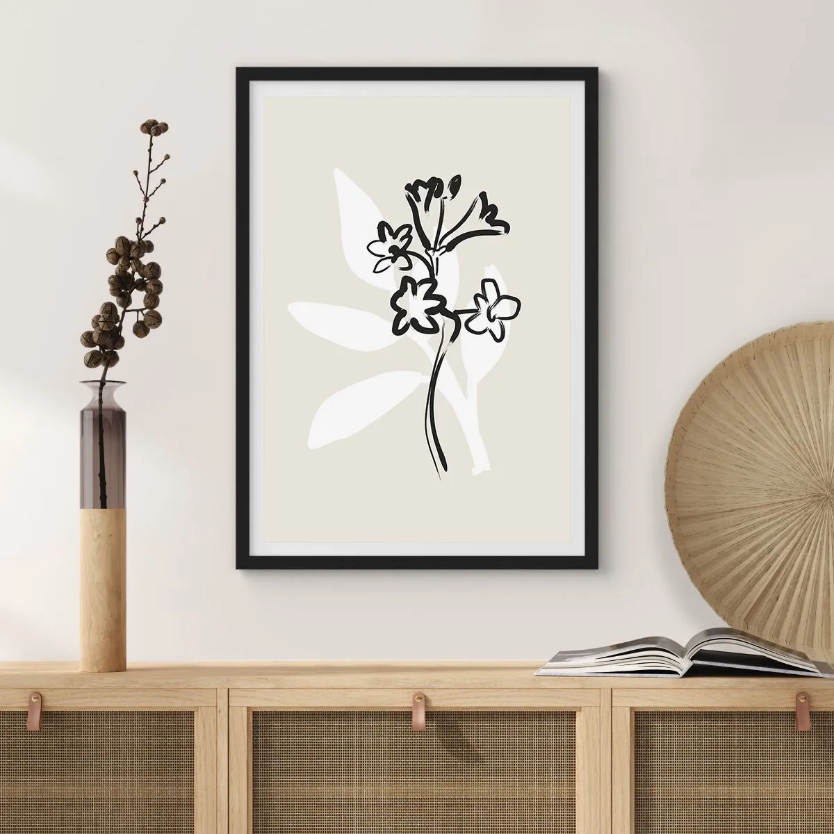 Plagát v čiernom ráme - Minimalistická kresba kvetu - 50x70cm - Náčrtok pre herbár - Moderná nástenná dekorácia do obývacej izby a spálne ARTTOR