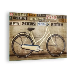 Obraz na skle - Starý bicykel pri stene s poznávacími značkami - 70x50cm - Žiadne komplexy - Moderná nástenná dekorácia do obývacej izby a spálne ARTTOR
