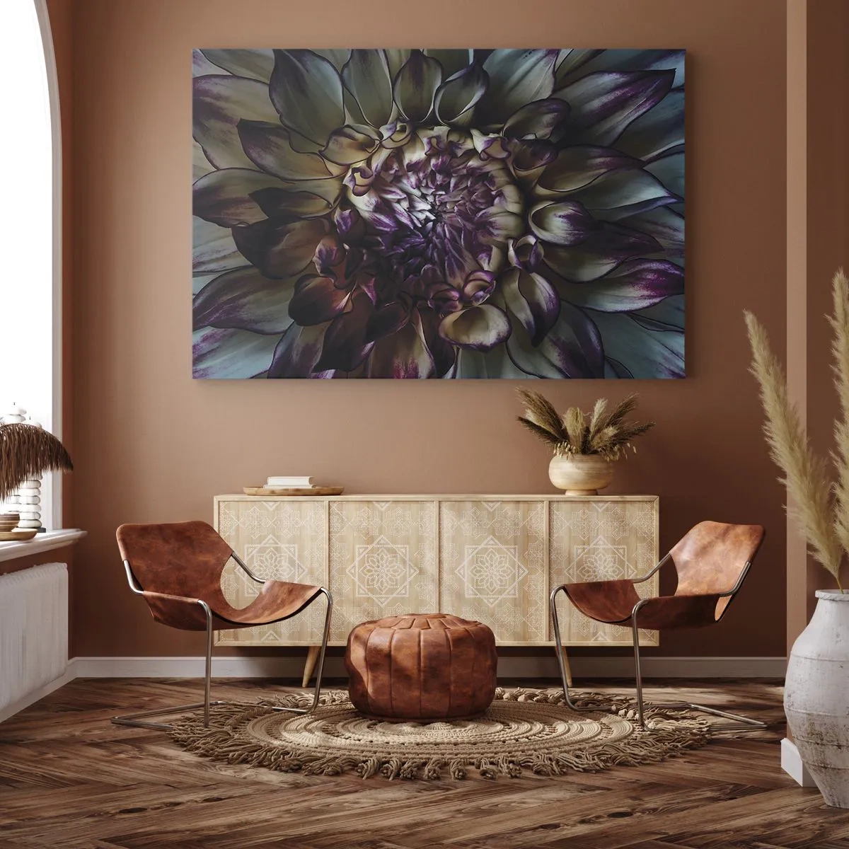 Obraz na plátne - Detailný záber na kvet dahlia v tmavých tónoch - 70x50cm - Rozkvet mladosti - Moderná nástenná dekorácia do obývacej izby a spálne ARTTOR