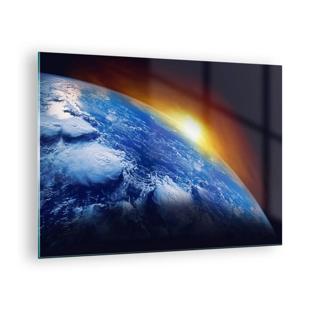 Obraz na skle - Zem vo vesmíre osvetlená slnečnými lúčmi - 70x50cm - Východ slnka nad modrou planétou - Moderná nástenná dekorácia do obývacej izby a spálne ARTTOR