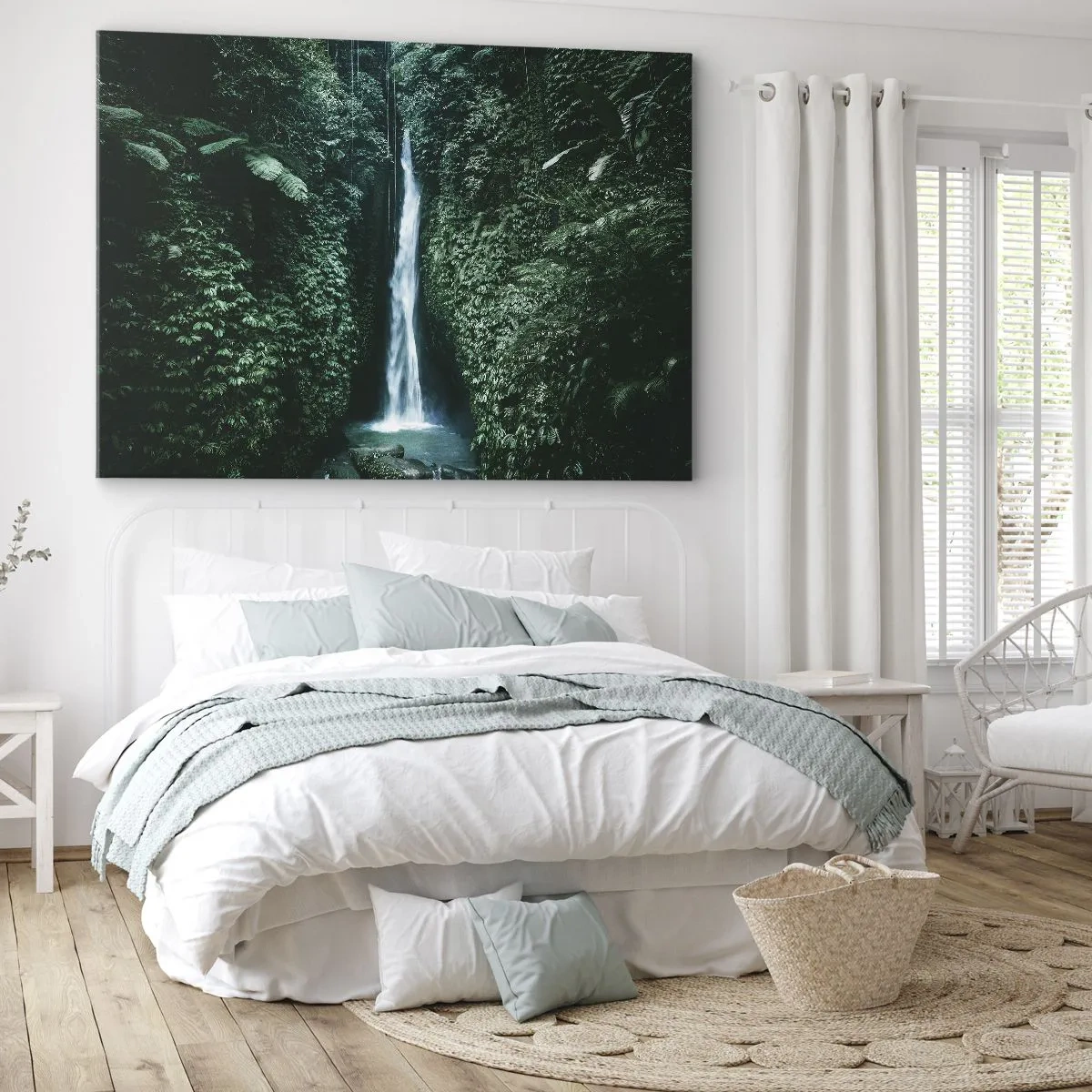 Obraz na plátne - Vodopád obklopený hustou tropickou vegetáciou - 70x50cm - Tropický prameň - Moderná nástenná dekorácia do obývacej izby a spálne ARTTOR
