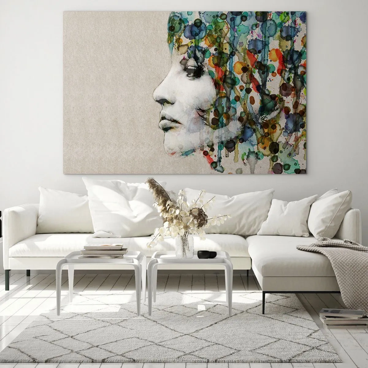 Obraz na skle - Vynorila sa zo šedej - 120x80 cm