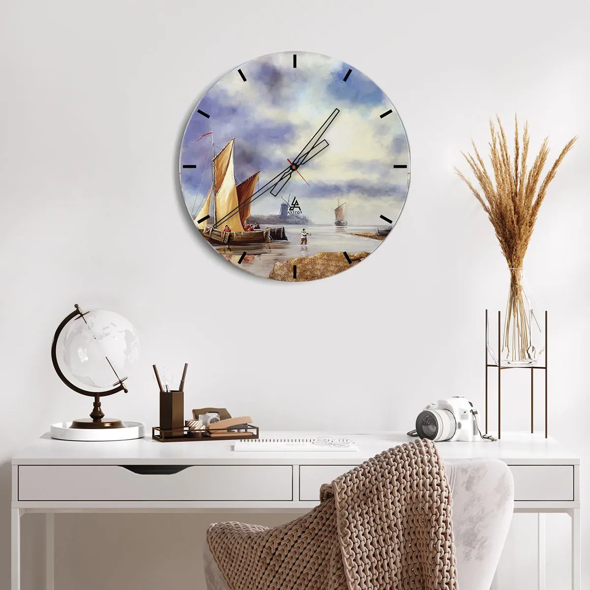 Nástenné hodiny - Plachetnice na pokojnej vode s výhľadom na veterný mlyn - 30x30cm - Návrat námorníkov - Moderná nástenná dekorácia do obývacej izby, kuchyne a spálne ARTTOR