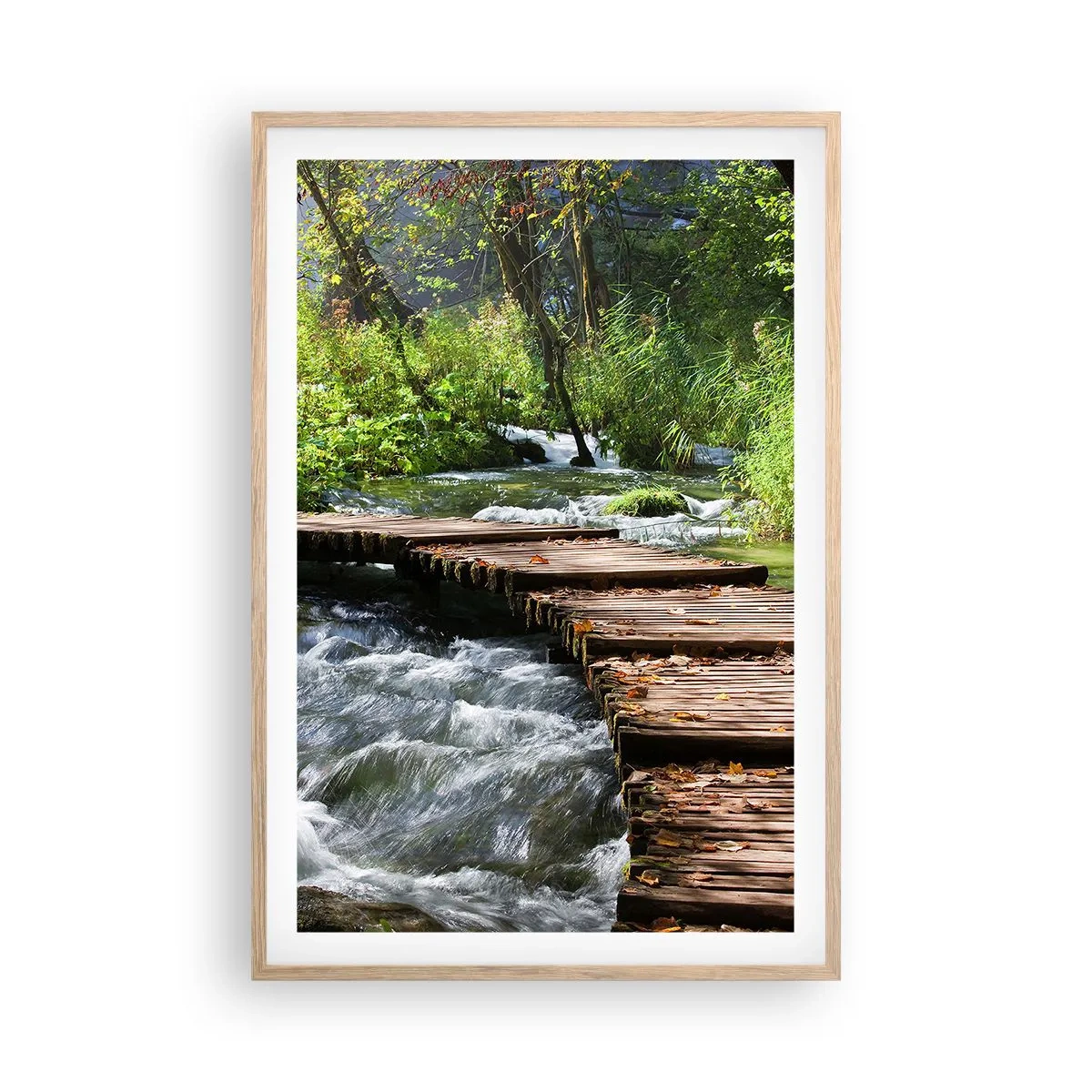 Plagát v ráme zo svetlého duba - Pri spenenom vodopáde - 61x91 cm