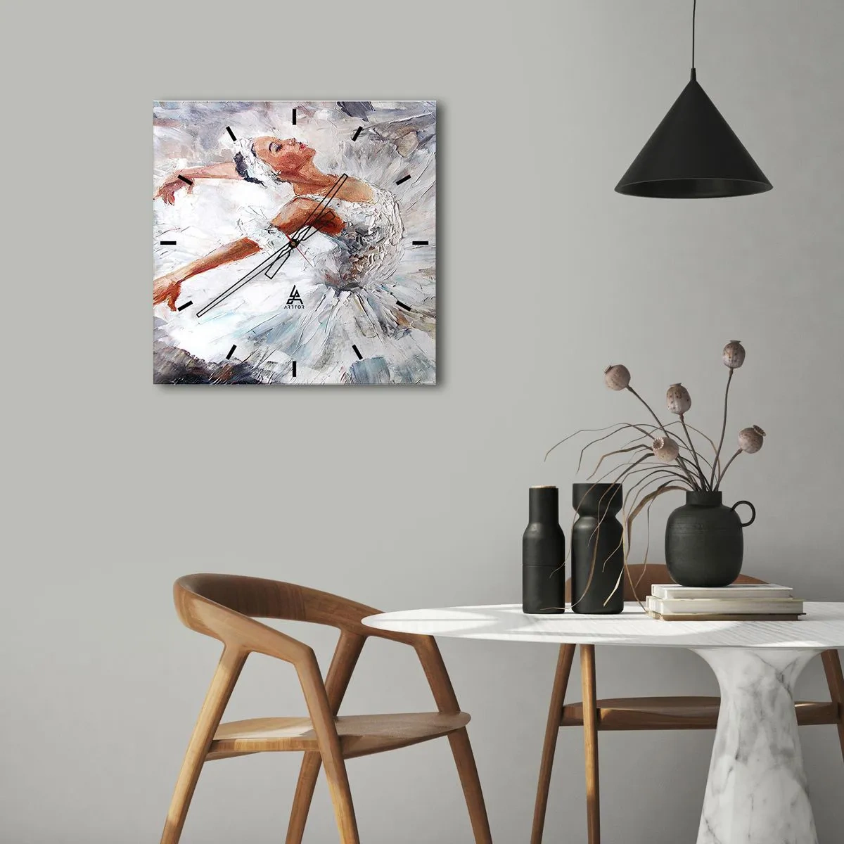 Nástenné hodiny - Jemná a ľahká ako tyl - 30x30 cm