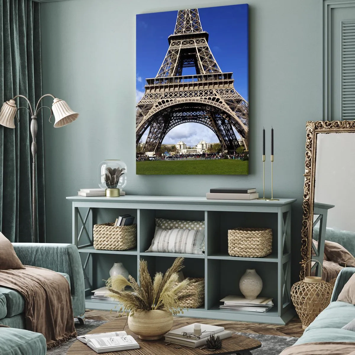 Obraz na plátne - Celý Paríž pri jej nohách - 45x80 cm