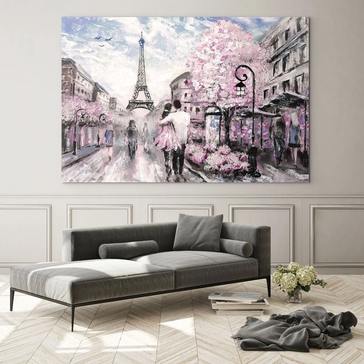 Obraz na skle - Romantický pár v Paríži s Eiffelovou vežou v pozadí - 70x50cm - Keď sa zamilovať, tak len v… - Moderná nástenná dekorácia do obývacej izby a spálne ARTTOR